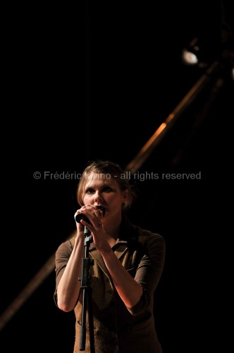 " SISYPHSKI" - mise en scène: Thomas Piasecki, avec: Nicolas Cornille, Joseph Drouet, Marie Pavlus Smolarek, Sylvain Pottiez, Guillaume Hairaud. Du 03 au 06 mars 2010 au Théâtre de la Verrière à Lille - photographie © Frédéric Iovino