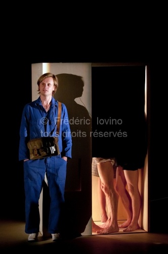 LA VIE DANS LES PLIS de Blandine Savetier et Thierry Roisin - 2011 - photographie © Frédéric Iovino