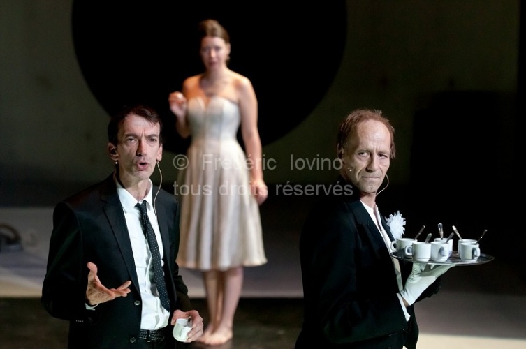 LA VIE DANS LES PLIS de Blandine Savetier et Thierry Roisin - 2011 - photographie © Frédéric Iovino
