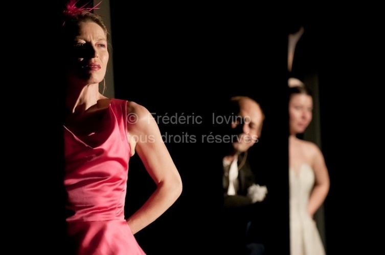 LA VIE DANS LES PLIS de Blandine Savetier et Thierry Roisin - 2011 - photographie © Frédéric Iovino