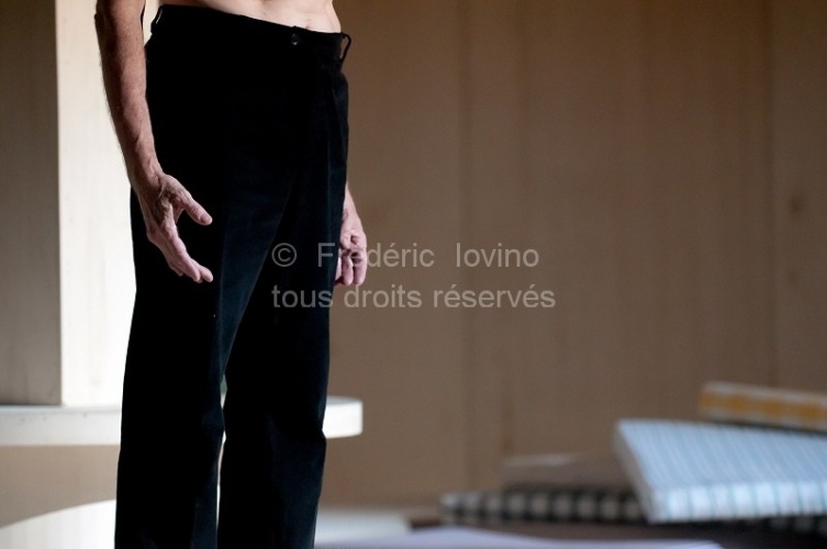 LA VIE DANS LES PLIS de Blandine Savetier et Thierry Roisin - 2011 - photographie © Frédéric Iovino