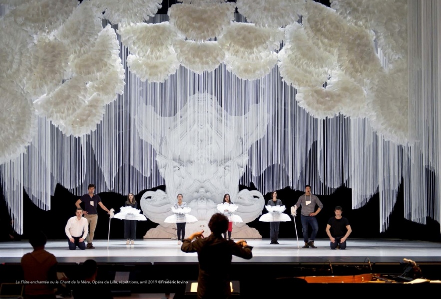 Programme LA FLUTE ENCHANTEE - 2019 - M.e.S. Romeo Castellucci - Opéra de Lille - photographie © Frédéric Iovino