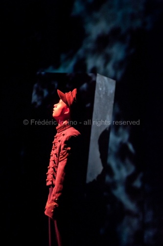 UN STOIQUE SOLDAT DE PLOMB (Florence Lavaud 2014) - Avec Martial Bourlart, Florian Caron et Thierry Dupont - Photographie © Frédéric Iovino
