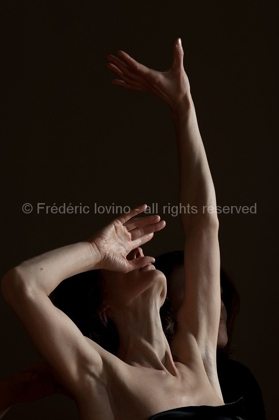 LIED BALLET (Thomas Lebrun, 2014)Répétition le 22 février 2014 au Théâtre National de Chaillot, ParisAvec Anne-Emmanuelle Deroo - photographie © Frédéric Iovino