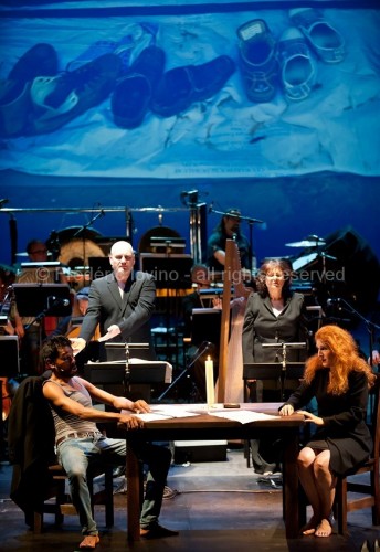 Orfeo 14 [vol. 1] suivi de La Querelle - Les 18 et 19 juin 2014 à l'opéra de Lille - Avec: Emmanuelle Haïm, François Deppe, Jean-François Sivadier,  Laura Claycomb, Rodrigo Ferreira, John Mark Ainsley - Orchestres: Le Concert d'Astrée et Ictus Ensemble - Photographie © Frédéric Iovino