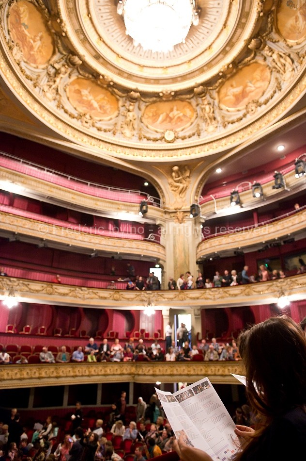 Happy day - Opéra de Lille - Journée européenne de l'opéra - Dimanche 10 mai 2015 - Avec : Jean-François Sivadier, la pré-maîtrise de Radio-France , le Choeur maîtrisien du conservatoire de Wasquehal, Pôle d'art vocal du conservatoire du pays de Montbéliard - photographie © Frédéric Iovino