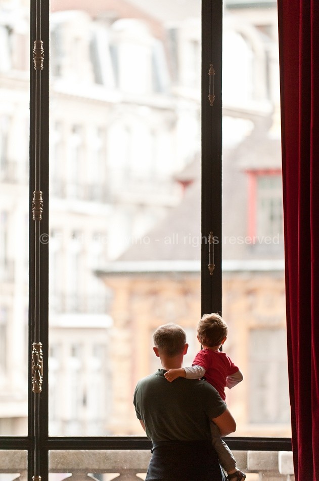 Happy day - Opéra de Lille - Journée européenne de l'opéra - Dimanche 10 mai 2015 - Avec : Jean-François Sivadier, la pré-maîtrise de Radio-France , le Choeur maîtrisien du conservatoire de Wasquehal, Pôle d'art vocal du conservatoire du pays de Montbéliard - photographie © Frédéric Iovino