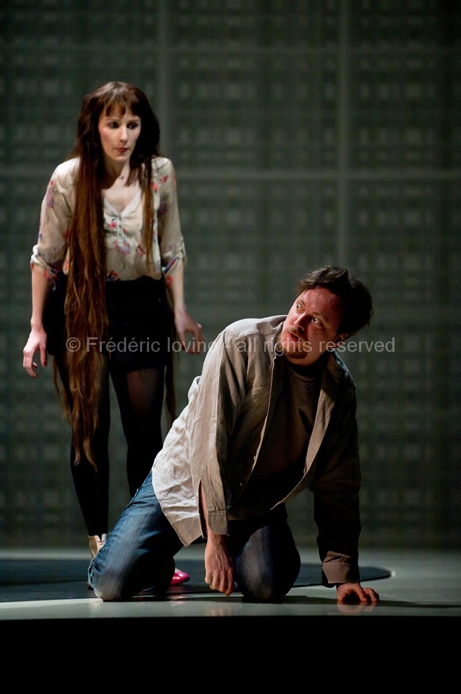 MARTA (Ludovic Lagadre, 2016) - Séance de répétition le 29 février 2016 à l'opéra de Lille - Opéra de Wolfgang Mitterer (né en 1958) - Mise en scène: Ludovic Lagarde - Direction musicale: Clement Power - Avec: Elsa Benoit, Georg Nigl, Hesse von den Steinen, Martin Mairinger, Tom Randle, Ensemble Ictus, Les Cris de Paris (ensemble vocal) - Photographie © Frédéric IOVINO