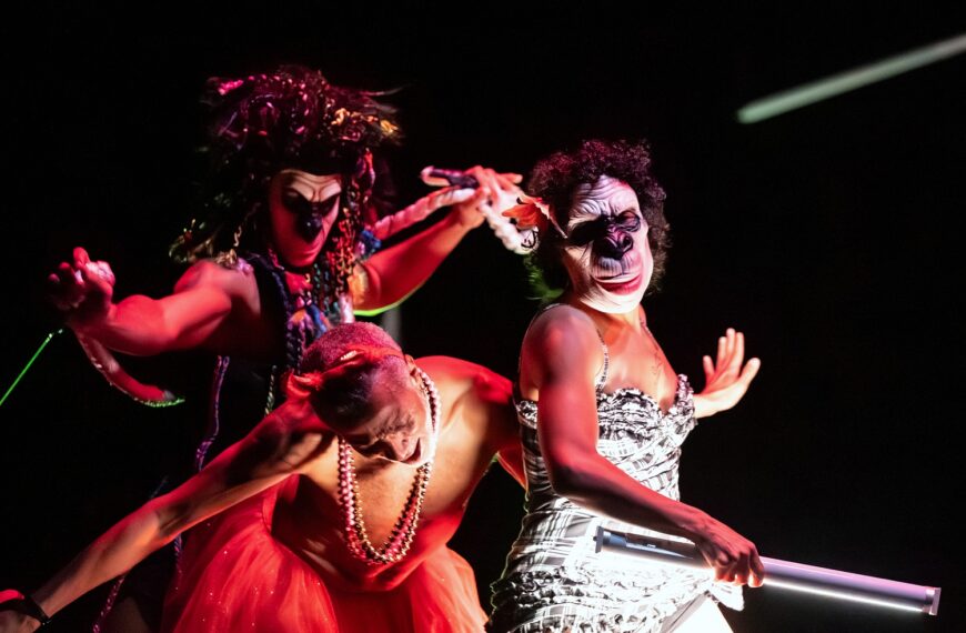 DERRIERE VAVAL, PLEURS, CORNES & FWET (Thomas Lebrun, 2025)