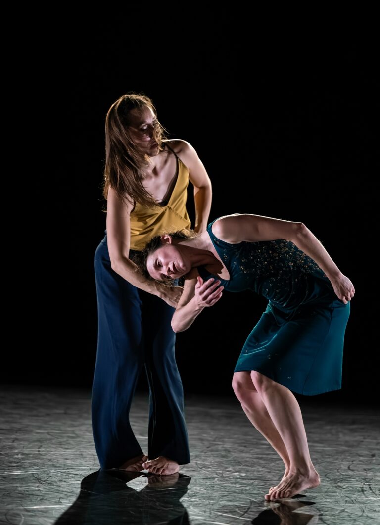 L'AUTRE de Sylvain Groud le 12 novembre 2025 au Ballet du Nord à Roubaix - Photographie © Frédéric Iovino