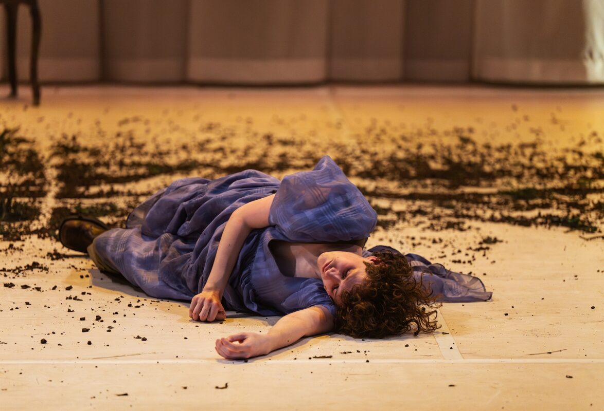 HURLEVENT (Maëlle Dequiedt / La Phenomena) le 03 mars 2026 au Phénix Scène nationale, Valenciennes - Photographie © Frédéric Iovino