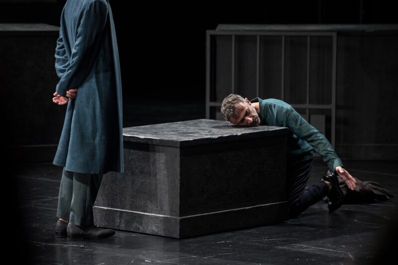 OEDIPE ROI le 12 octobre 2023 au Théâtre du Nord à Lille - Mise en scène : Eric Lacascade - Photographie : FREDERIC IOVINO