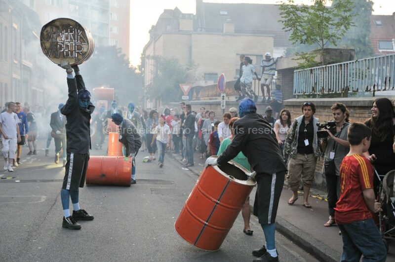 BIVOUAC (Generik Vapeur) - le 03 juillet 2009, dans le cadre de PILE AU RENDEZ-VOUS #2 à Roubaix - photographie © Frédéric Iovino