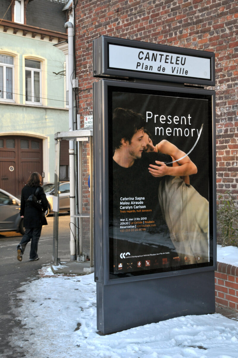 2010 - affiche Present Memory pour le CCN Roubaix