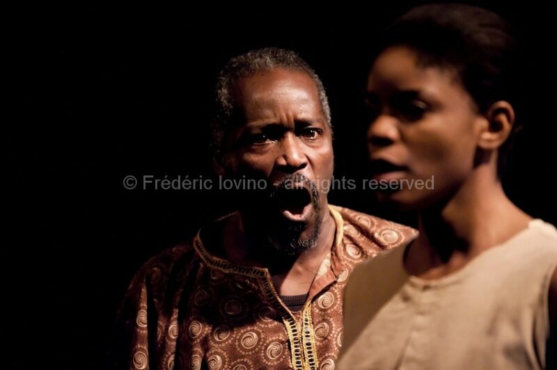 AIR EUROPA (Pierre-Jean Naud , 2013) - du 20 au 23 novembre 2013 au Théâtre de la Verrière à Lille - Mise en scène et scénographie : Pierre-Jean Naud - AvecJean-Erns Marie-Louise --- Photographie © Frédéric Iovino