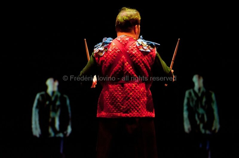 UN STOIQUE SOLDAT DE PLOMB (Florence Lavaud 2014) - Avec Martial Bourlart, Florian Caron et Thierry Dupont - Photographie © Frédéric Iovino