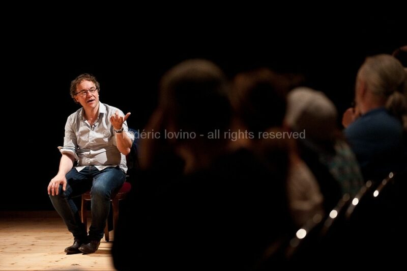 Happy day - Opéra de Lille - Journée européenne de l'opéra - Dimanche 10 mai 2015 - Avec : Jean-François Sivadier, la pré-maîtrise de Radio-France , le Choeur maîtrisien du conservatoire de Wasquehal, Pôle d'art vocal du conservatoire du pays de Montbéliard - photographie © Frédéric Iovino