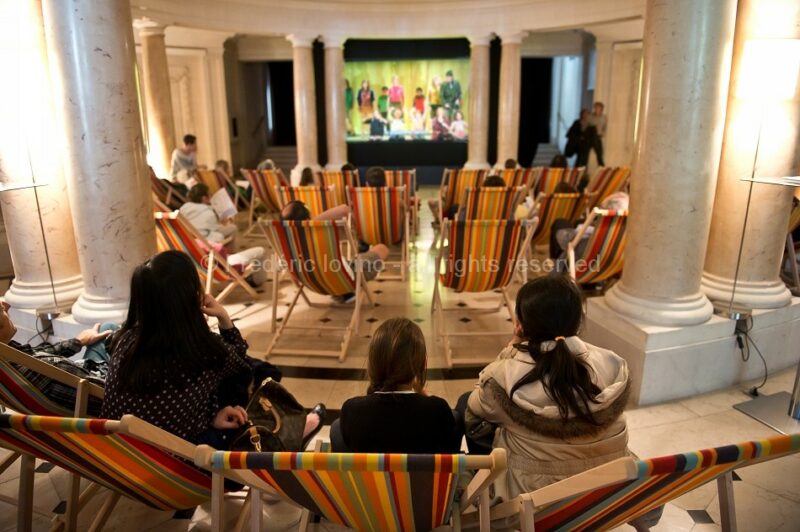 Happy day - Opéra de Lille - Journée européenne de l'opéra - Dimanche 10 mai 2015 - Avec : Jean-François Sivadier, la pré-maîtrise de Radio-France , le Choeur maîtrisien du conservatoire de Wasquehal, Pôle d'art vocal du conservatoire du pays de Montbéliard - photographie © Frédéric Iovino