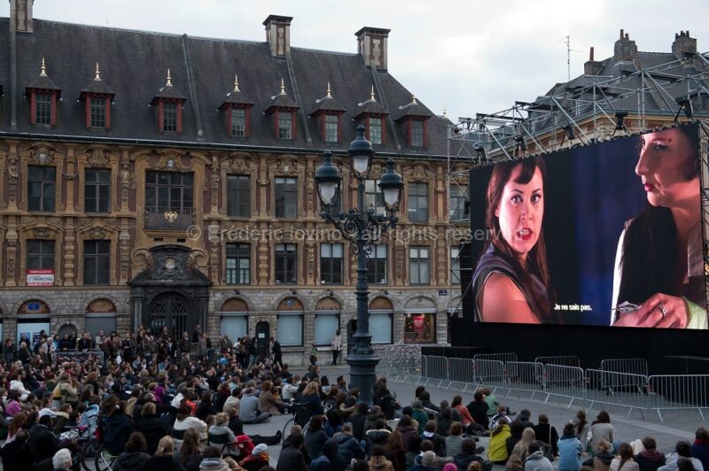 Retransmission live de Madama Butterfly sur écran géant - Le 02 juin 2015, Place du concert à Lille - photographie © Frédéric Iovino