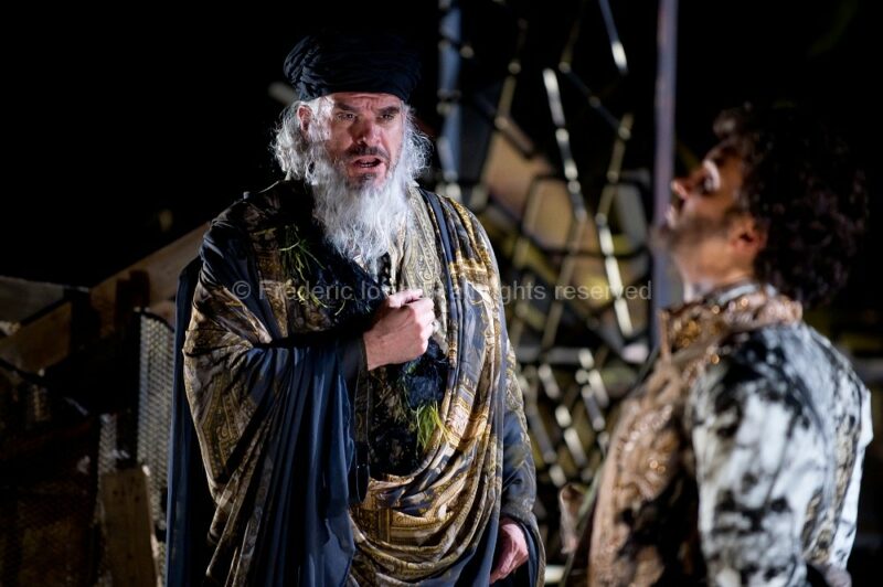 XERSE (Guy Cassiers, 2015) - Du 02 au 10 octobre 2015 à l'Opéra de Lille - Direction musicale: Emmanuelle Haïm, Mise en scène: Guy Cassiers, Chorégraphie: Maud Le Pladec, Le Concert d’Astrée, Compagnie Leda (6 danseurs) - Avec : Ugo Guagliardo, Tim Mead, Carlo Allemano, Emöke Barath, Camille Poul, Gonzalez Toro, Pascal Bertin, Emmanuelle de Negri, Frédéric Caton - photographie © F.IOVINO