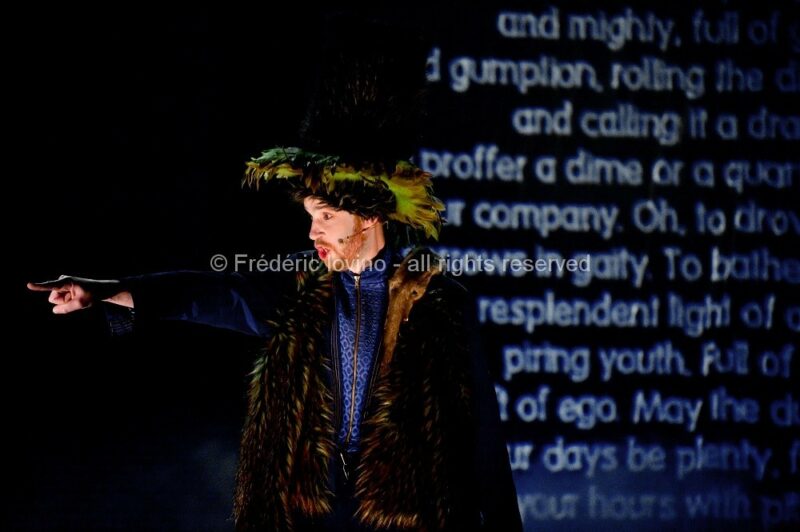 SIT OZFÅRS WYSR / Ensemble 101 & Macompagnie - Auteurs : Jeanne Béziers et Mike Solomon - Mise en Scène : Jeanne Béziers - Interprètes : Marie Perbost , Marie Picaut , Mike Solomon , Ryan Veillet et Mathieu Dubroca - photographies © Frédéric Iovino