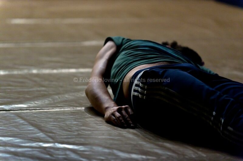 RETOUR SUR TERRE (Christophe Haleb, 2016)