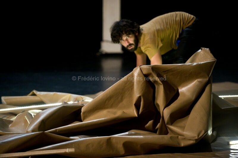 RETOUR SUR TERRE (Christophe Haleb, 2016)