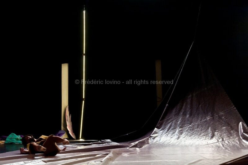 RETOUR SUR TERRE (Christophe Haleb, 2016)