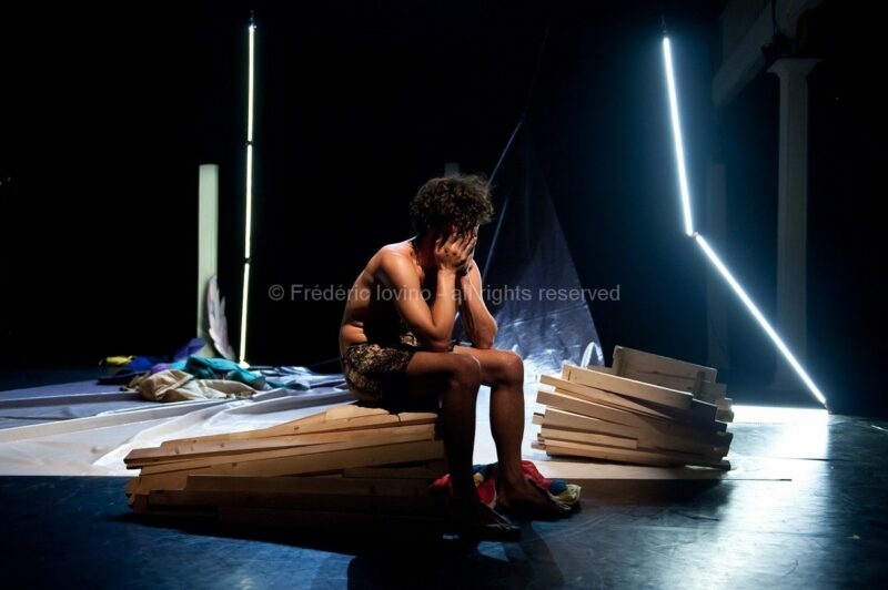 RETOUR SUR TERRE (Christophe Haleb, 2016)