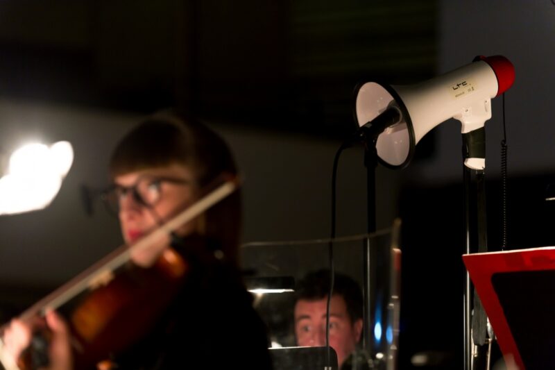 AN INDEX OF METALS (Ensemble Miroirs Etendus) -  Le 12 octobre 2018 au Nouveau Siècle, Lille.  photographie ©F.IOVINO
