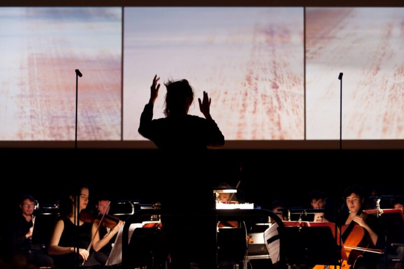 AN INDEX OF METALS (Ensemble Miroirs Etendus) -  Le 12 octobre 2018 au Nouveau Siècle, Lille.  photographie ©F.IOVINO