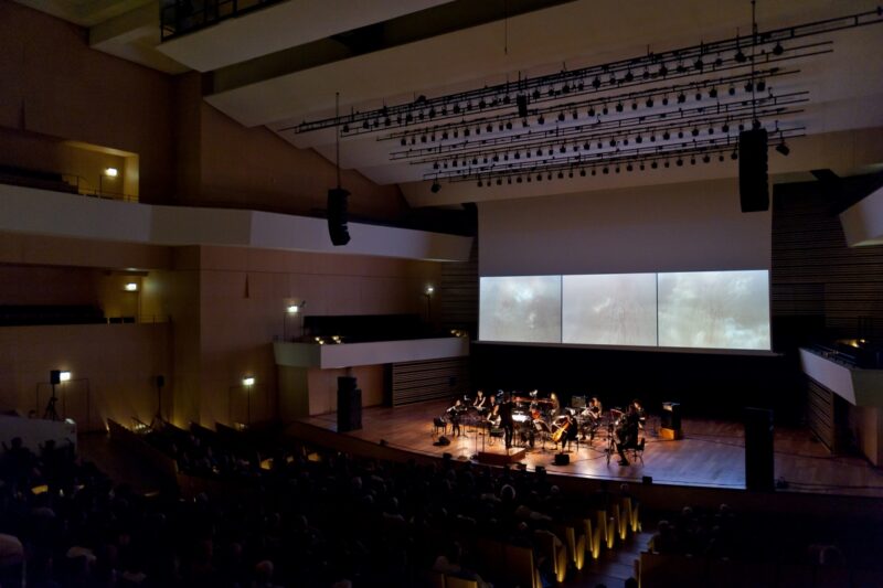 AN INDEX OF METALS (Ensemble Miroirs Etendus) -  Le 12 octobre 2018 au Nouveau Siècle, Lille.  photographie ©F.IOVINO