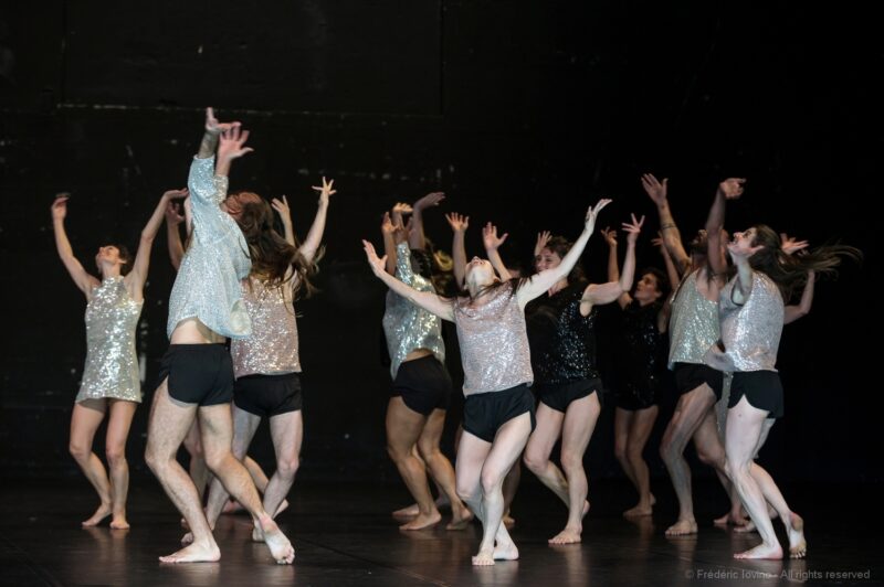 MILLE ET UNE DANSES (Thomas Lebrun, 2021) le 26 juin 2021au Festival Montpellier Danse 2021, l’Opéra-Comédie, Montpellier - Photographie © Frédéric Iovino