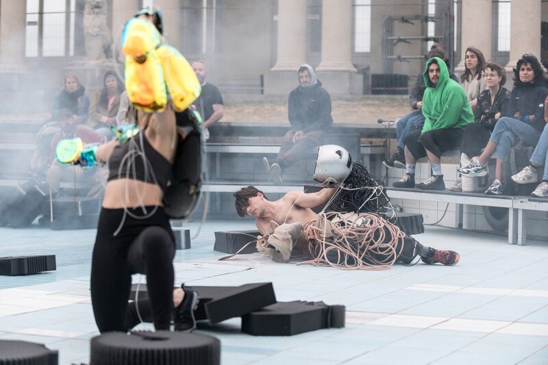 EN RECONNAISSANCE le 30 juin 2023 à Ostende (Dansbad, Festival Dansand). 
Conception: Gaëtan Rusquet,  
avec: Adaline Anobile, Victor Dumont, Keren Kraizer, Lise Vermot, Gaëtan Rusquet.

Photographie : FREDERIC IOVINO