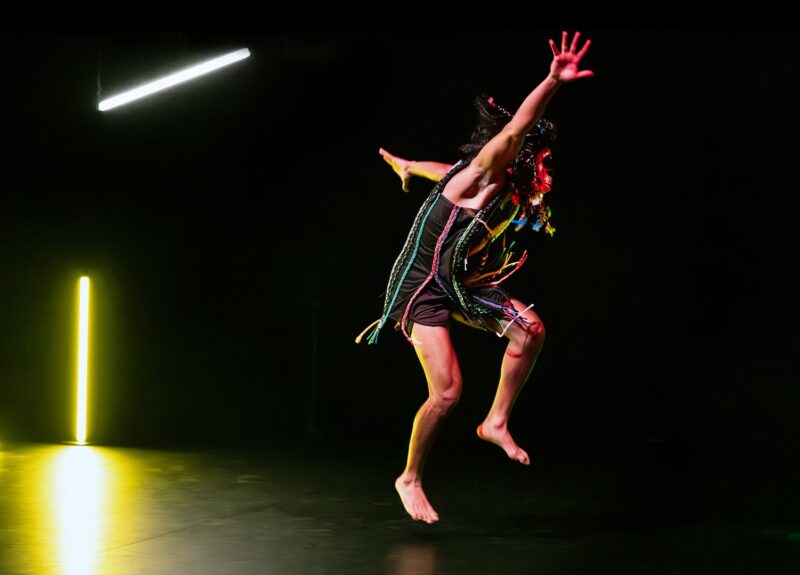 DERRIERE VAVAL, PLEURS, CORNES & FWET (Thomas Lebrun, 2025) le 1er octobre 2025 au Centre Chorégraphique National de Tours CCNT - Photographies © Frédéric Iovino