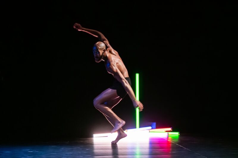 DERRIERE VAVAL, PLEURS, CORNES & FWET (Thomas Lebrun, 2025) le 1er octobre 2025 au Centre Chorégraphique National de Tours CCNT - Photographies © Frédéric Iovino