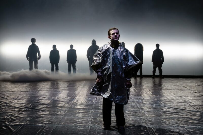 LA BONNE AME DU SE-TCHOUAN de Nora Granovsky / cie BVZK au Théâtre du Nord à Lille le 19 janvier 2026 - Photographie © Frédéric Iovino