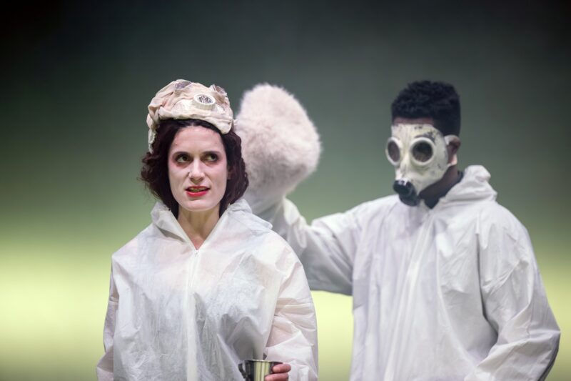 LA BONNE AME DU SE-TCHOUAN de Nora Granovsky / cie BVZK au Théâtre du Nord à Lille le 19 janvier 2026 - Photographie © Frédéric Iovino