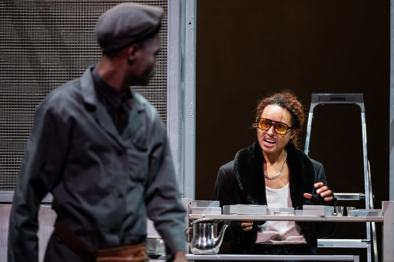 LA BONNE AME DU SE-TCHOUAN de Nora Granovsky / cie BVZK au Théâtre du Nord à Lille le 19 janvier 2026 - Photographie © Frédéric Iovino