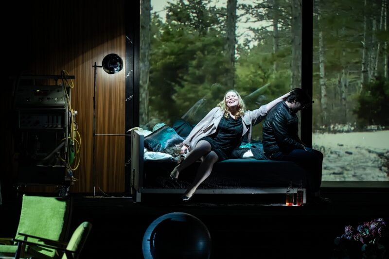 L'AFFAIRE MAKROPOULOS (Kornél Mundruczó, 2026) à l'Opéra de Lille du 05 au 16 février 2026 - Photographie © Frédéric Iovino