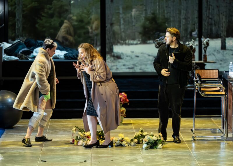 L'AFFAIRE MAKROPOULOS (Kornél Mundruczó, 2026) à l'Opéra de Lille du 05 au 16 février 2026 - Photographie © Frédéric Iovino