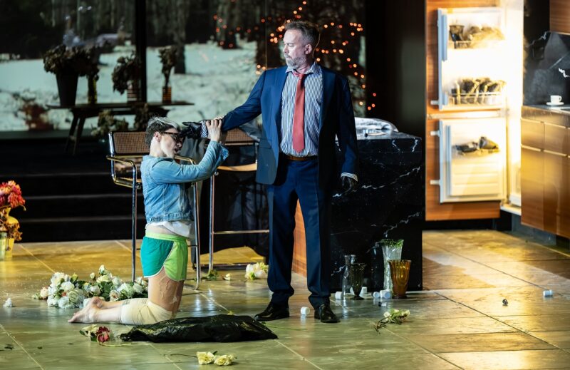 L'AFFAIRE MAKROPOULOS (Kornél Mundruczó, 2026) à l'Opéra de Lille du 05 au 16 février 2026 - Photographie © Frédéric Iovino