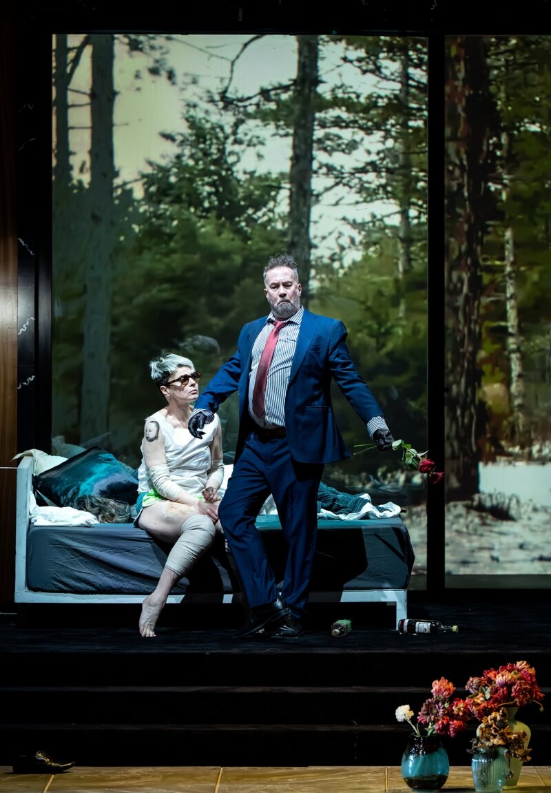 L'AFFAIRE MAKROPOULOS (Kornél Mundruczó, 2026) à l'Opéra de Lille du 05 au 16 février 2026 - Photographie © Frédéric Iovino