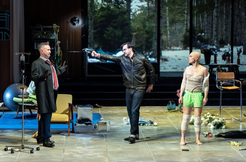 L'AFFAIRE MAKROPOULOS (Kornél Mundruczó, 2026) à l'Opéra de Lille du 05 au 16 février 2026 - Photographie © Frédéric Iovino