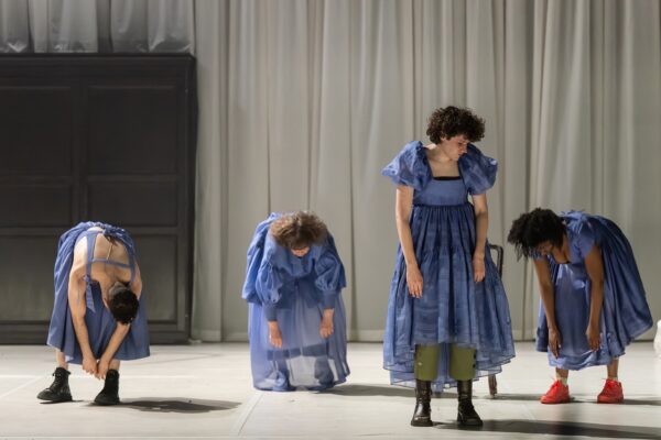 HURLEVENT (Maëlle Dequidt / La Phenomena) le 03 mars 2026 au Phénix Scène nationale, Valenciennes -
Photographie © Frédéric Iovino