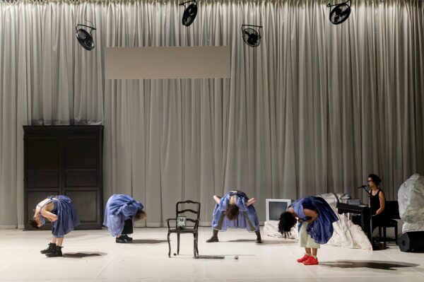 HURLEVENT (Maëlle Dequidt / La Phenomena) le 03 mars 2026 au Phénix Scène nationale, Valenciennes -
Photographie © Frédéric Iovino