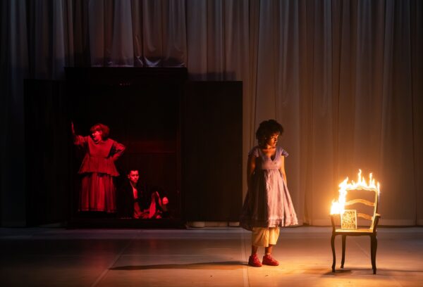 HURLEVENT (Maëlle Dequidt / La Phenomena) le 03 mars 2026 au Phénix Scène nationale, Valenciennes -
Photographie © Frédéric Iovino