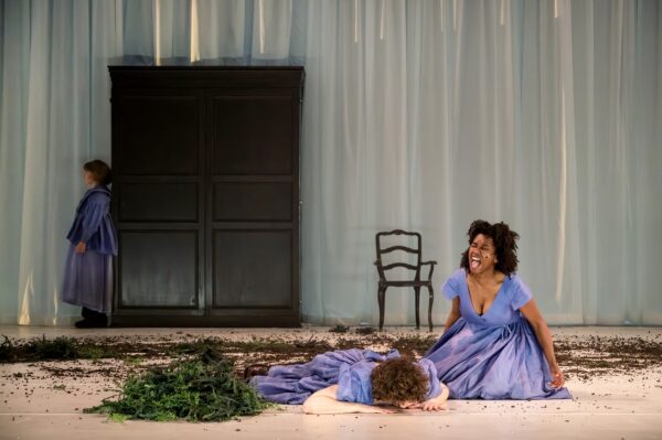 HURLEVENT (Maëlle Dequidt / La Phenomena) le 03 mars 2026 au Phénix Scène nationale, Valenciennes -
Photographie © Frédéric Iovino