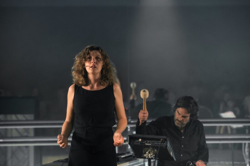 Sortie de résidence du Collectif Meute à l'Opéra de Lille le 25 juin 2022 : présentation de "(Eine) Winterrise". Photographie : FREDERIC IOVINO